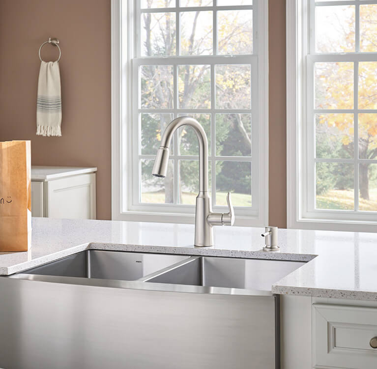 Moen-kitchen-faucets-review